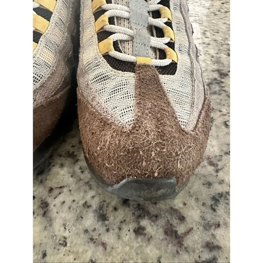 Nike Air Max 95 NH Ironstone Olive/Cream/Canary Size 10.5